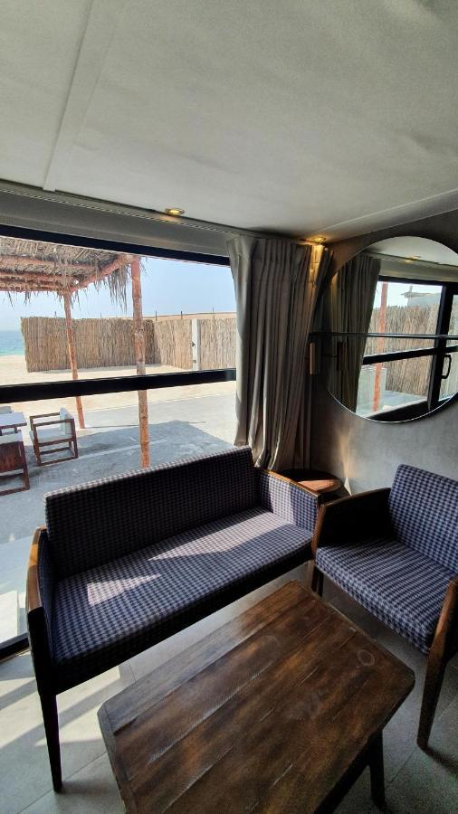 Caravana Beach Resort Al Zorah Ajman Exterior foto